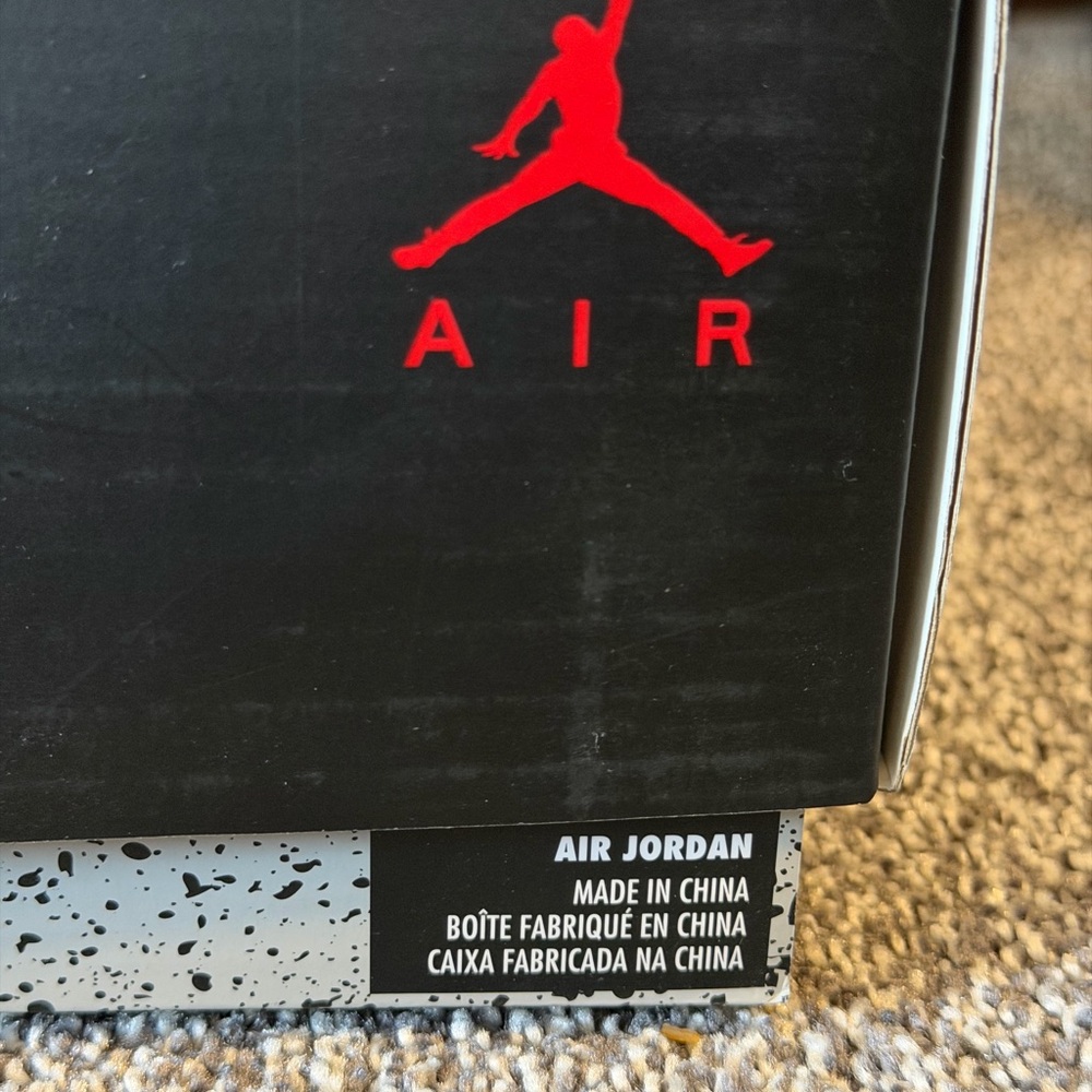 Jordan Retro 5 - Metallic - Picture 7 of 7